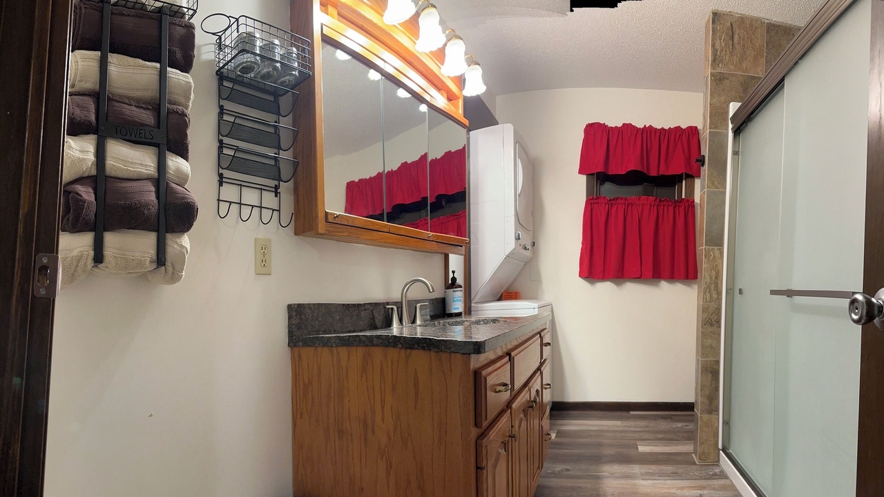 Photo of Bathroom in Brainerd
