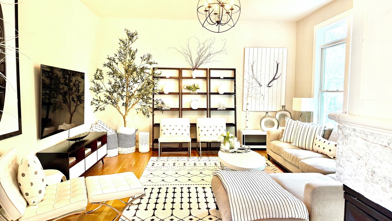 Photo of Livingroom in Rochester