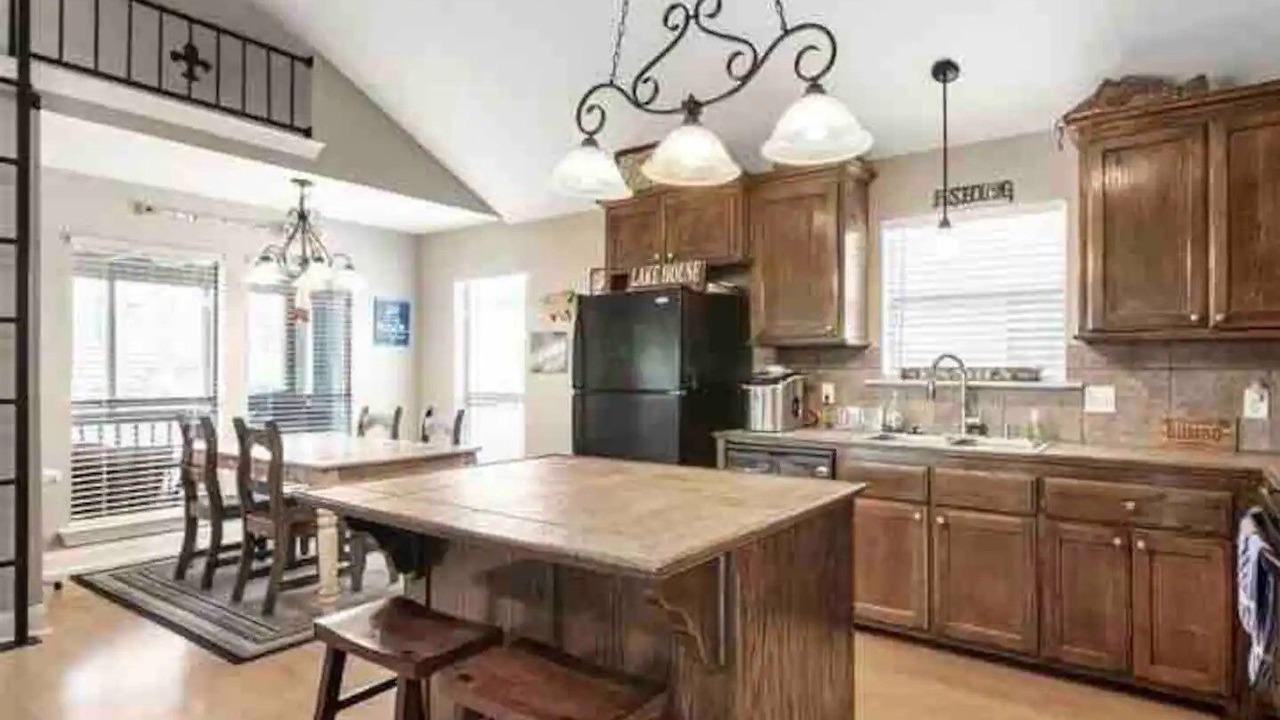 Photo of Kitchen in Maurepas