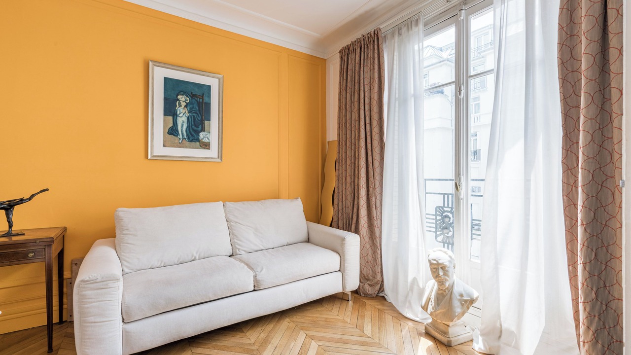 Photo of Livingroom in Quartier de la Plaine-de-Monceaux