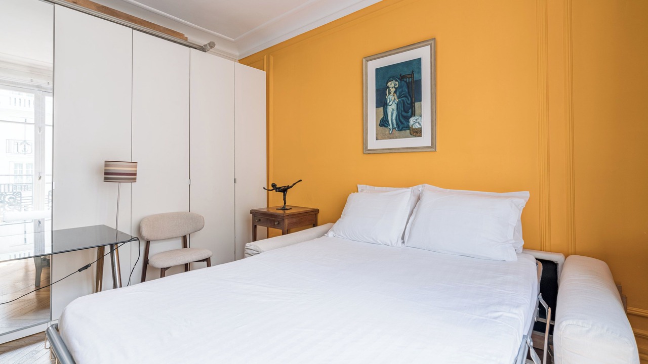 Photo of Bedroom in Quartier de la Plaine-de-Monceaux