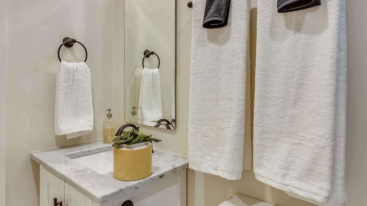 Photo of Bathroom in Forest Hills - Woodbourne