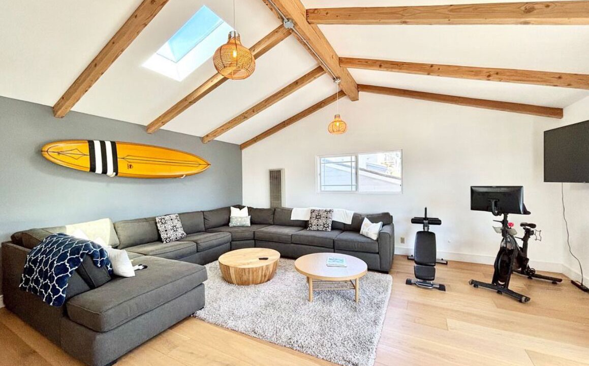 Photo of Livingroom in Oxnard Shores