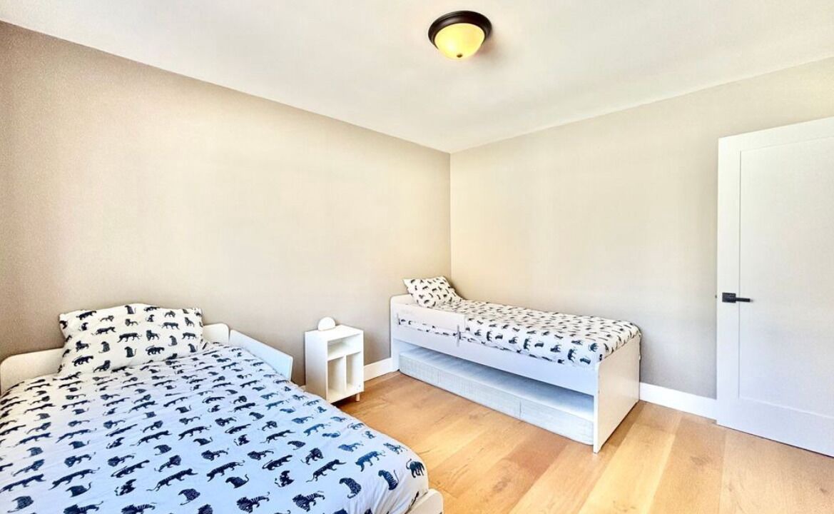 Photo of Bedroom in Oxnard Shores