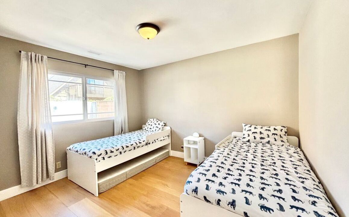 Photo of Bedroom in Oxnard Shores