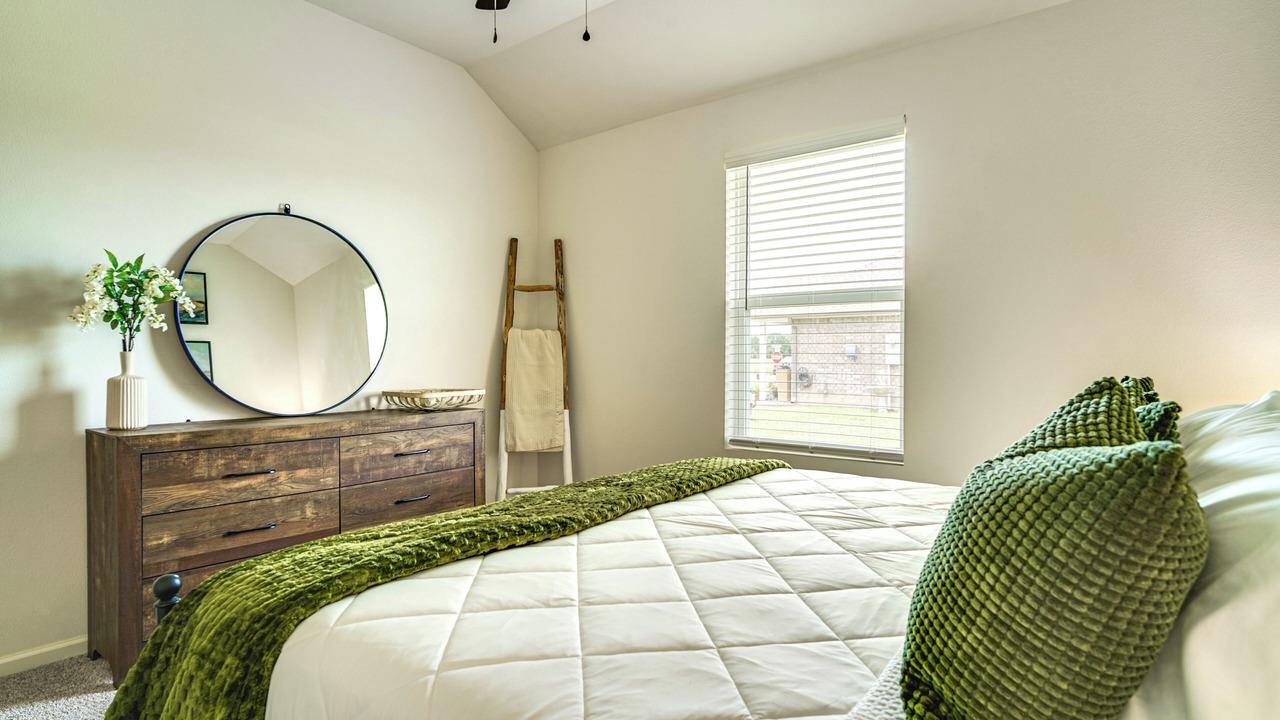 Photo of Bedroom in Milton