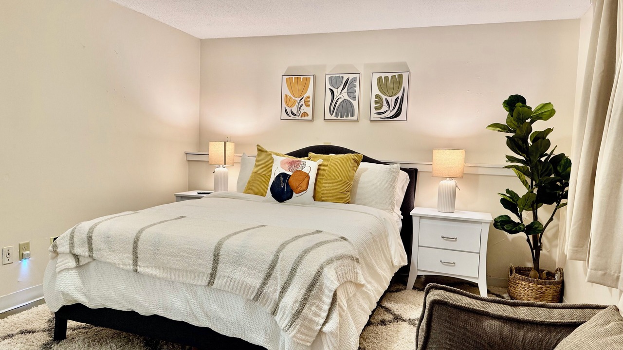 Photo of Bedroom in Robbinsdale