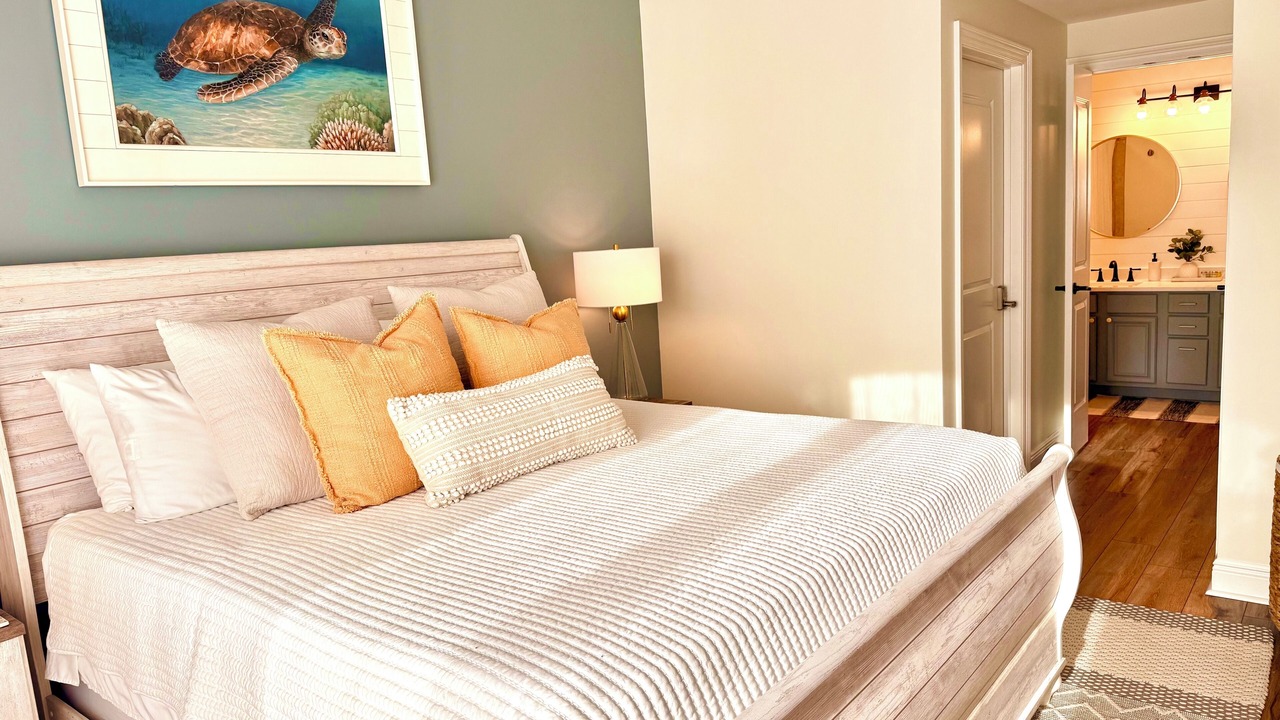 Photo of Bedroom in Henderson Point