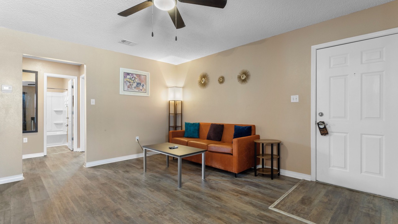 Photo of Livingroom in D'Iberville