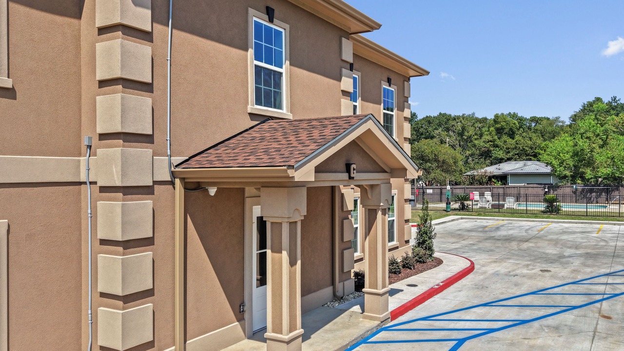 Photo of Outdoor in D'Iberville