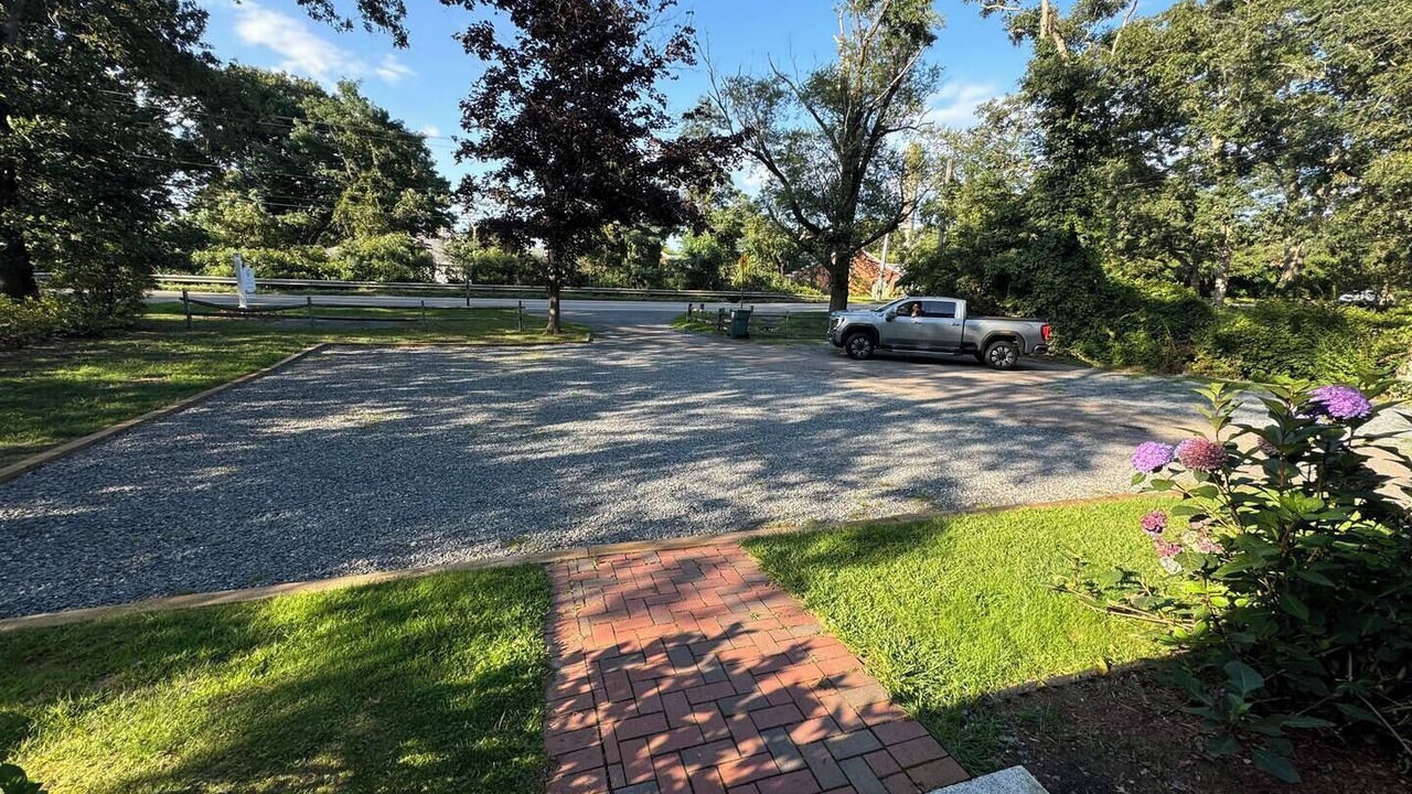 Photo of Outdoor in Sandwich
