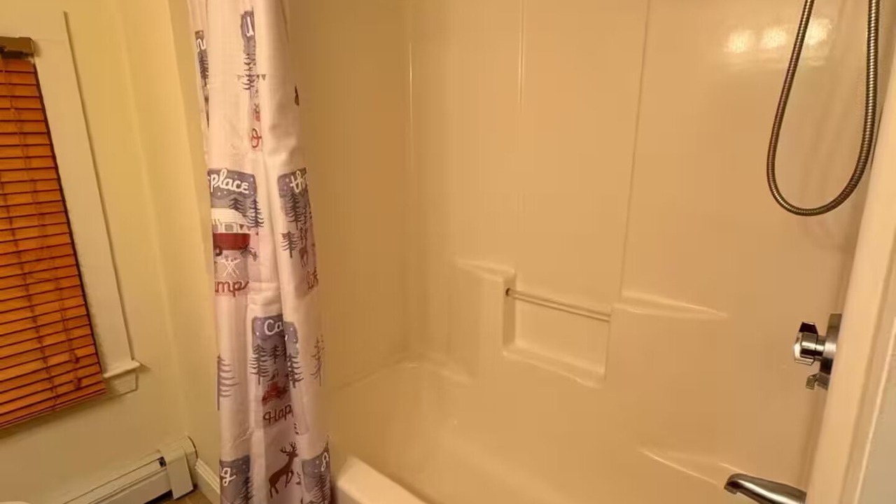 Photo of Bathroom in Sandwich