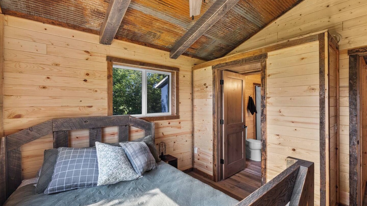 Photo of Others in Osakis