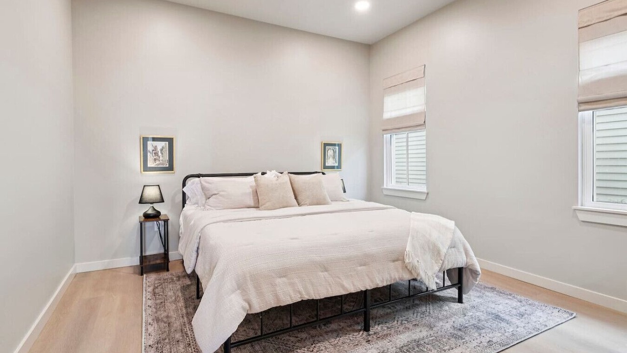 Photo of Bedroom in Seventh Ward