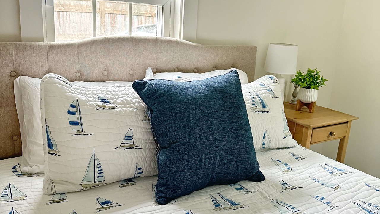 Photo of Bedroom in Sandwich