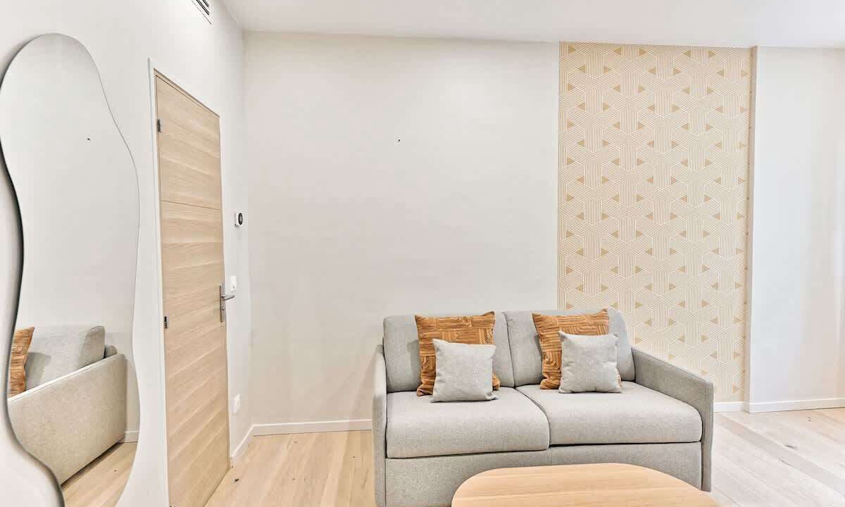 Photo of Livingroom in Quartier de la Plaine-de-Monceaux