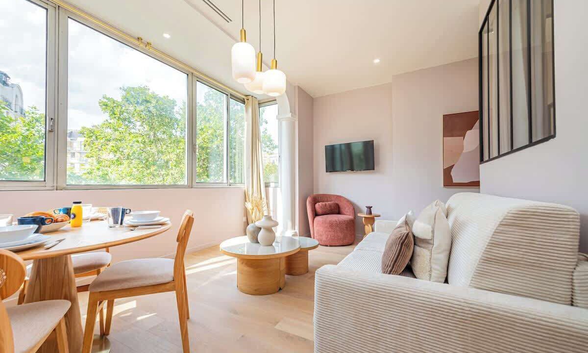 Photo of Livingroom in Quartier de la Plaine-de-Monceaux