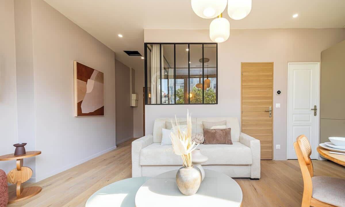 Photo of Livingroom in Quartier de la Plaine-de-Monceaux