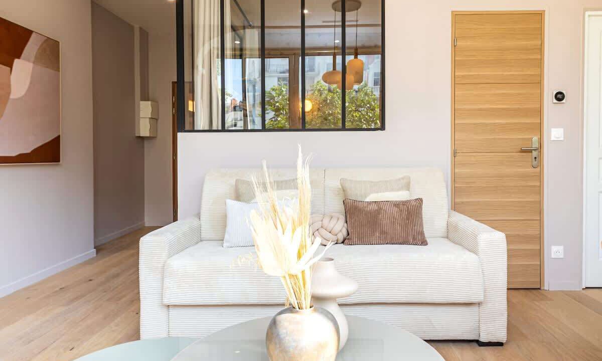 Photo of Livingroom in Quartier de la Plaine-de-Monceaux