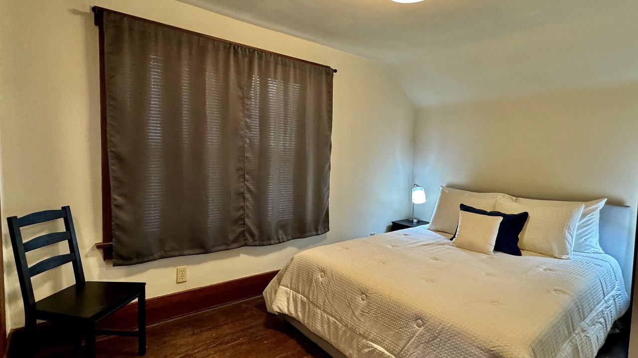 Photo of Bedroom in Decorah