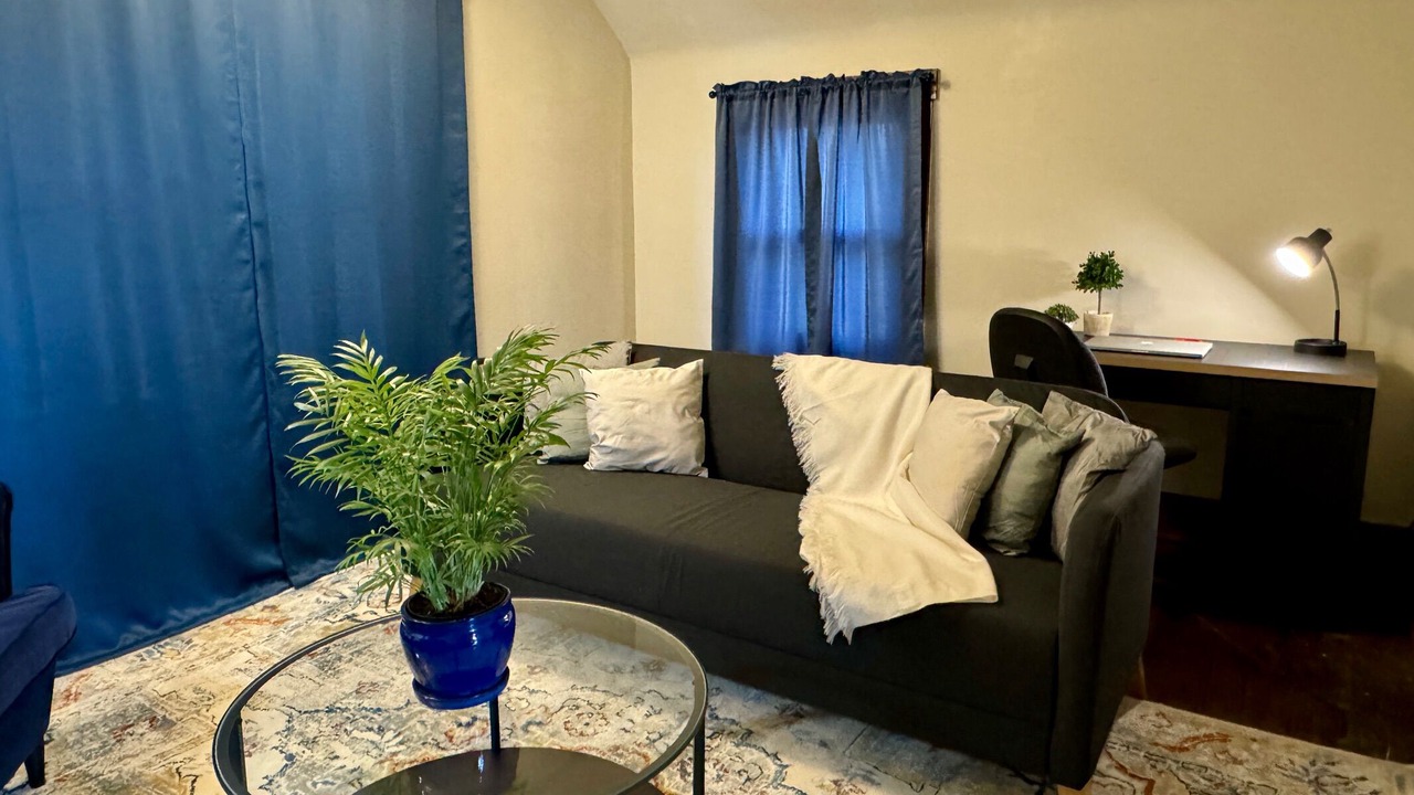 Photo of Livingroom in Decorah