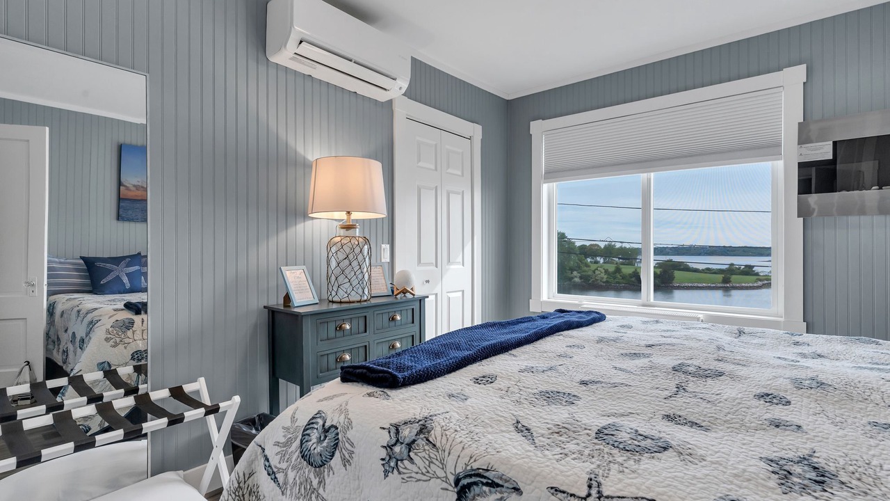 Photo of Bedroom in Tiverton
