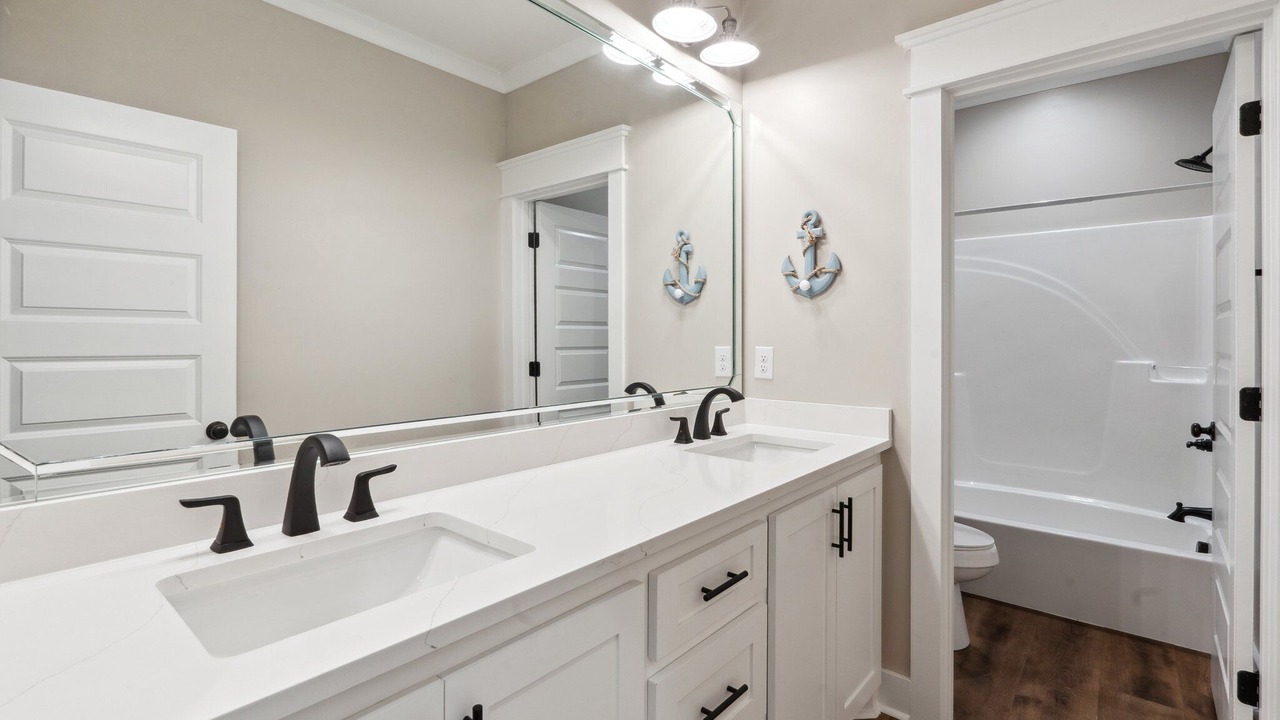 Photo of Bathroom in Shoreline Park