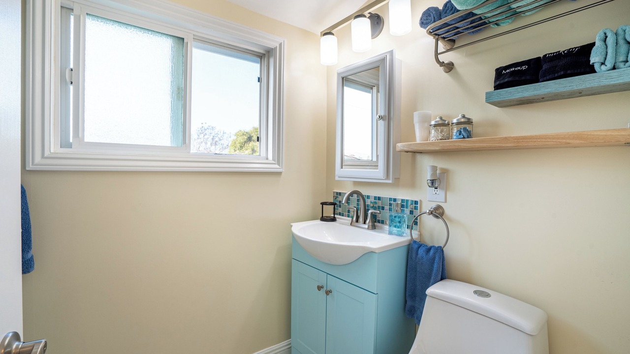 Photo of Bathroom in Ventura