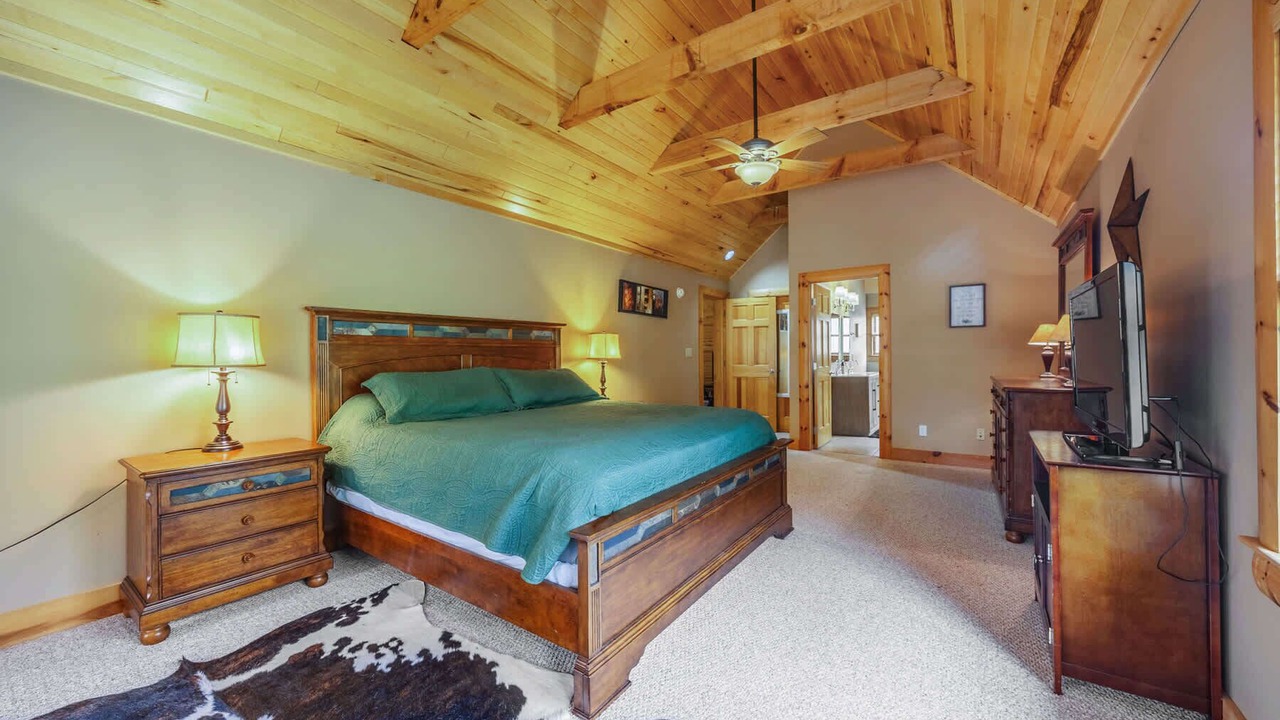 Photo of Bedroom in Thayerville