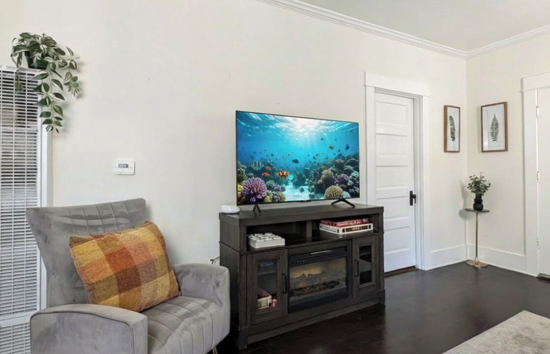 Photo of Bedroom in Alamitos Beach