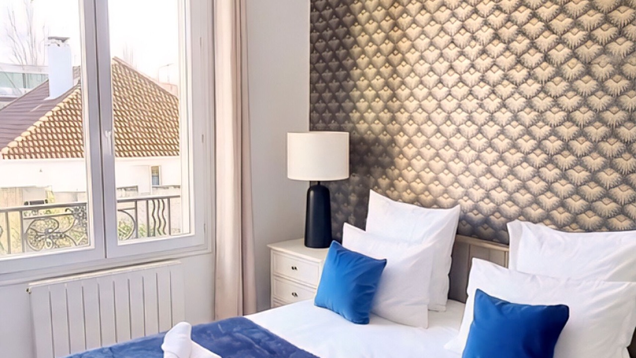 Photo of Bedroom in Antony