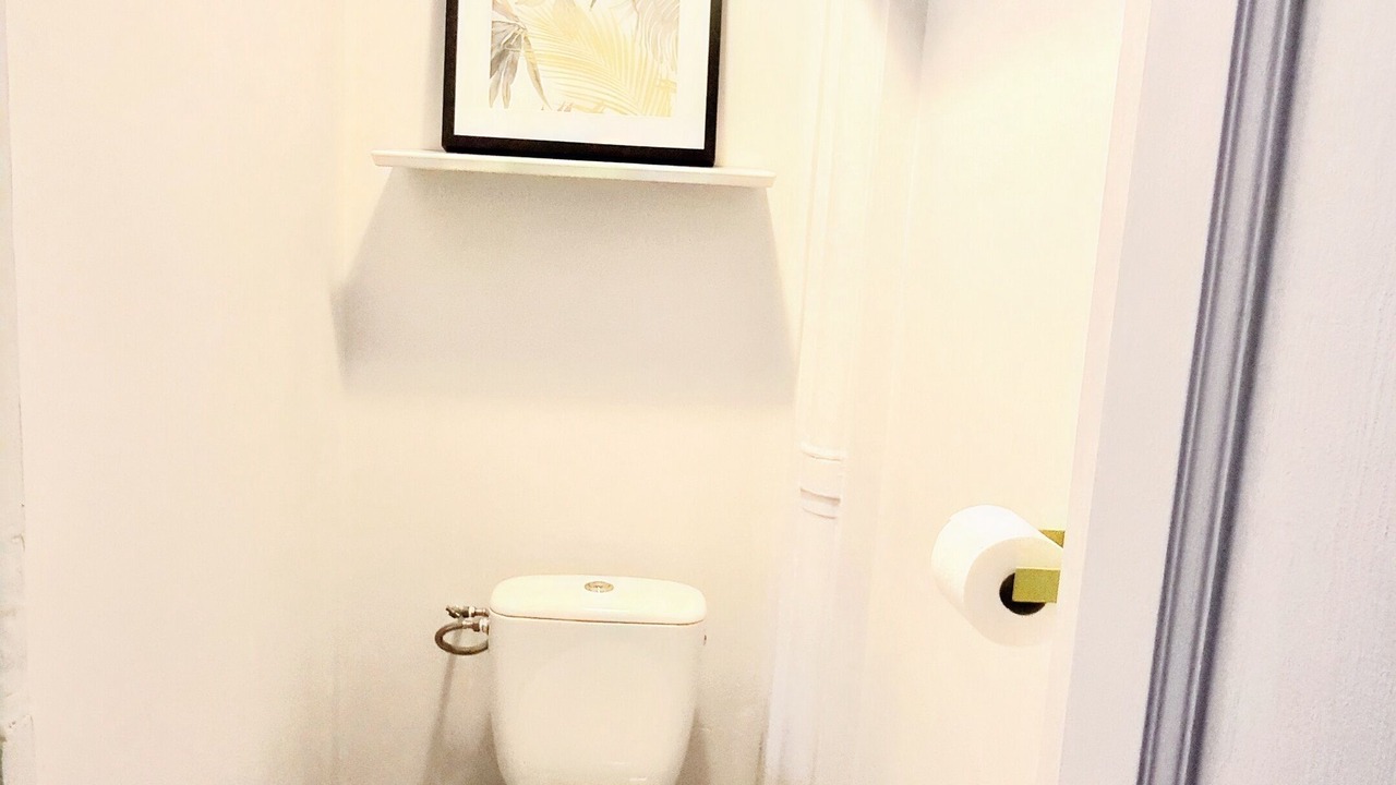 Photo of Bathroom in Antony