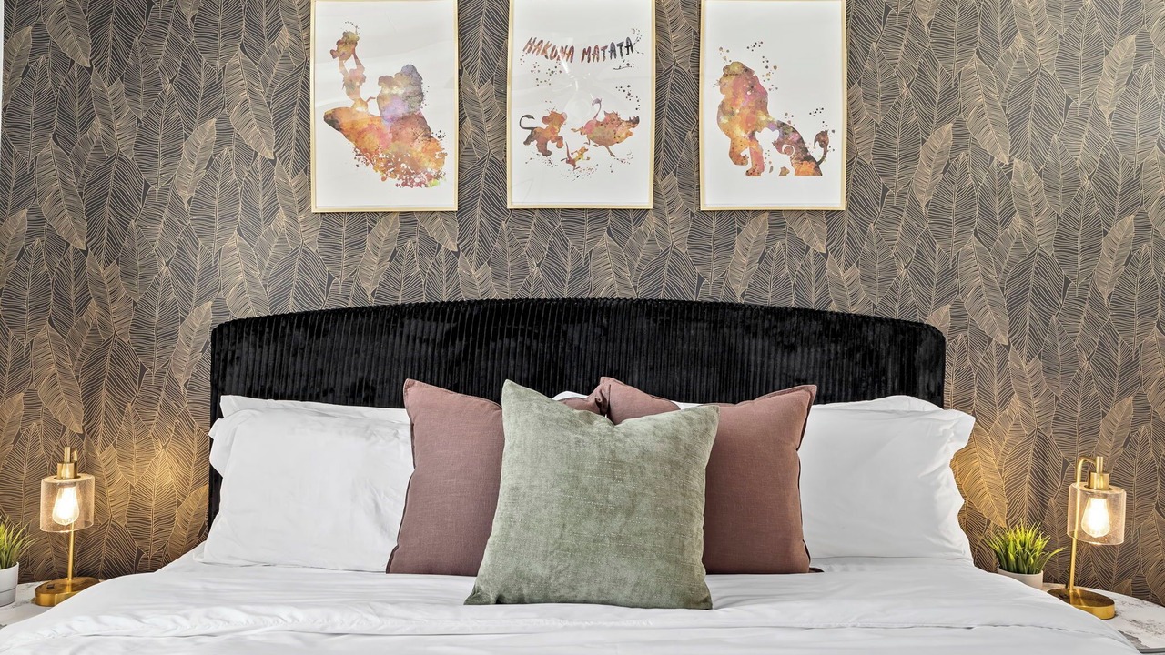 Photo of Bedroom in Sherwood Forest and Thistle Development