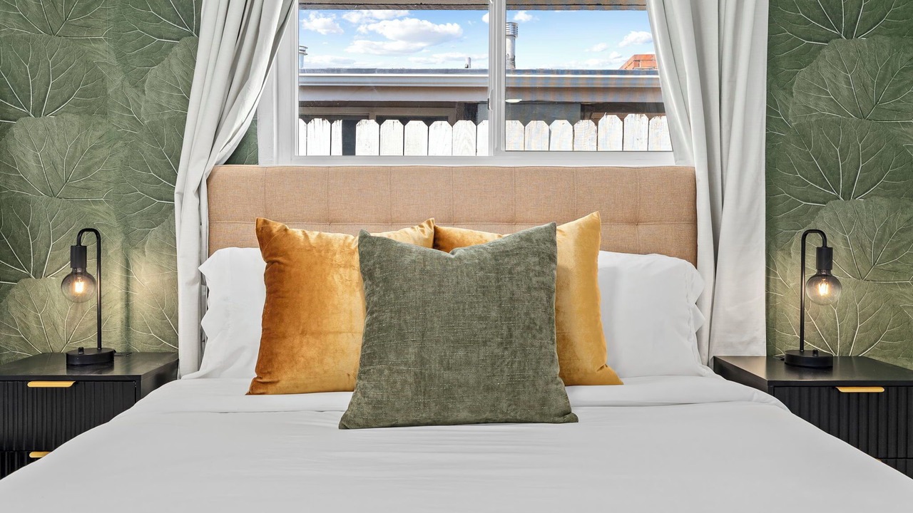 Photo of Bedroom in Sherwood Forest and Thistle Development