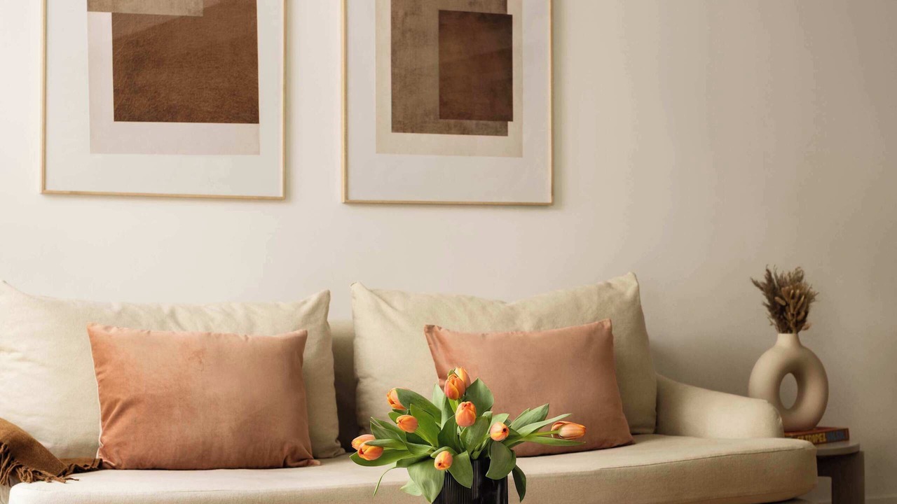 Photo of Livingroom in 8th Arrondissement