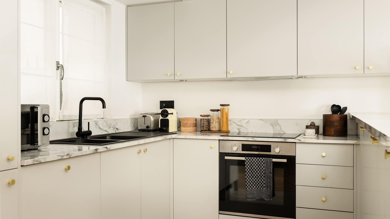 Photo of Kitchen in 8th Arrondissement