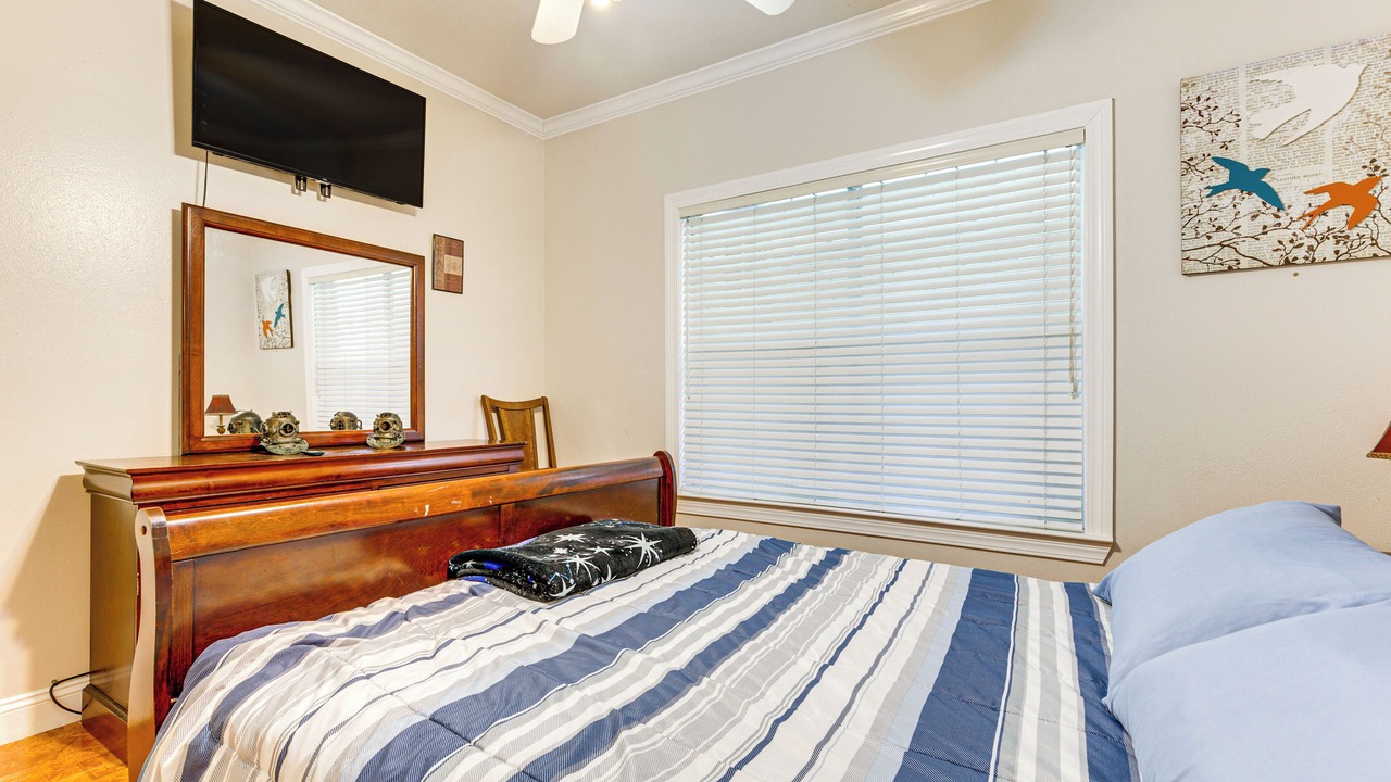 Photo of Bedroom in Ocean Springs