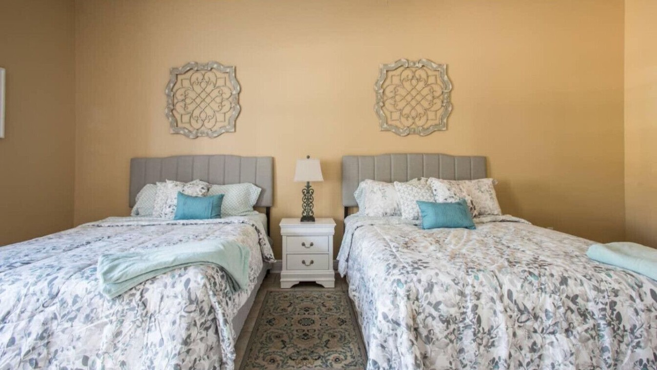Photo of Bedroom in Algiers Point
