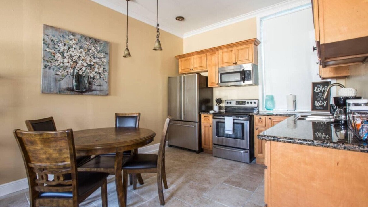 Photo of Kitchen in Algiers Point