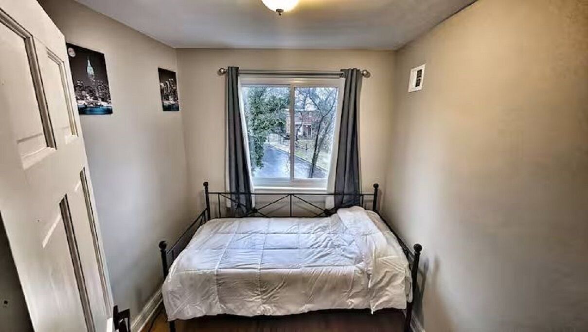 Photo of Bedroom in Southeast