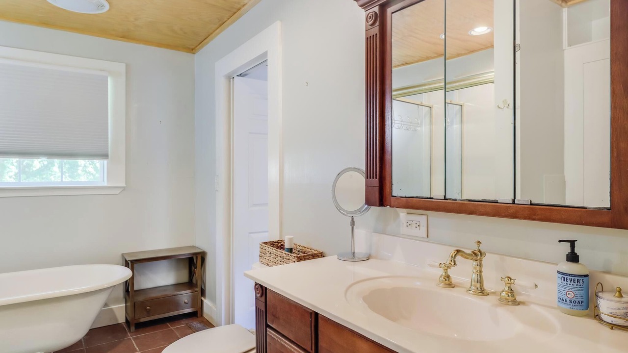 Photo of Bathroom in Biloxi