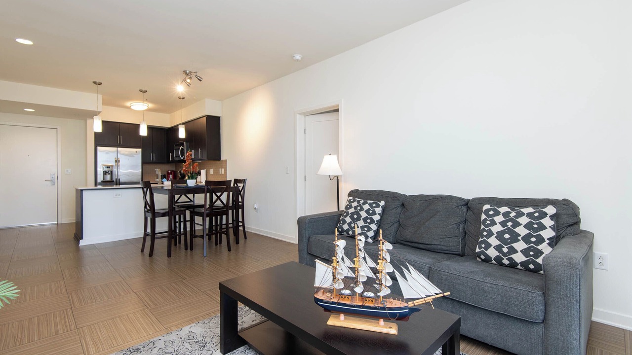 Photo of Livingroom in Del Rey