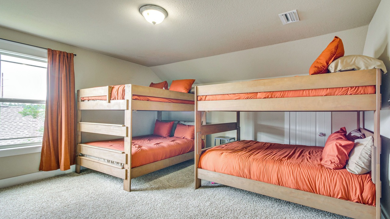 Photo of Bedroom in Gulfport
