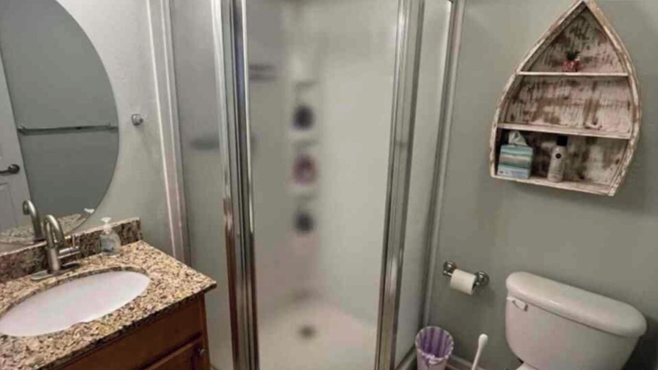 Photo of Bathroom in Gulf Park Estates
