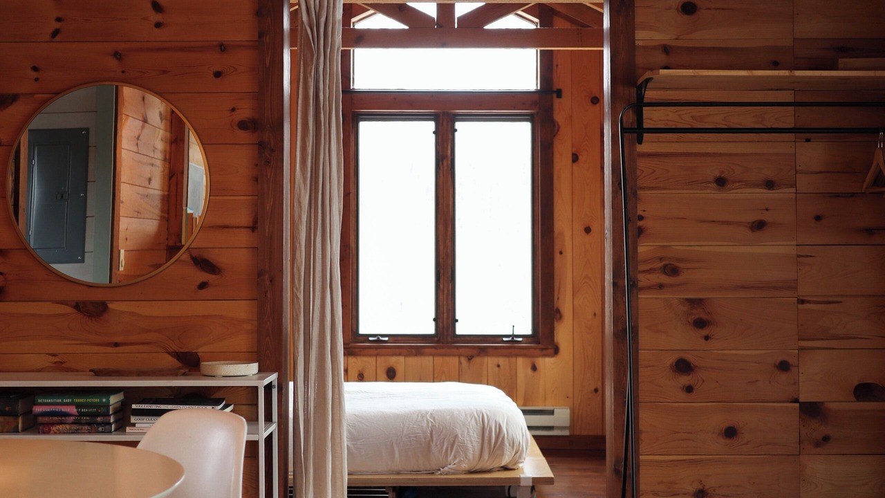 Photo of Bedroom in Walker