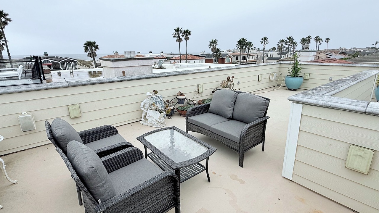 Photo of Patio Balcony in Oxnard Shores