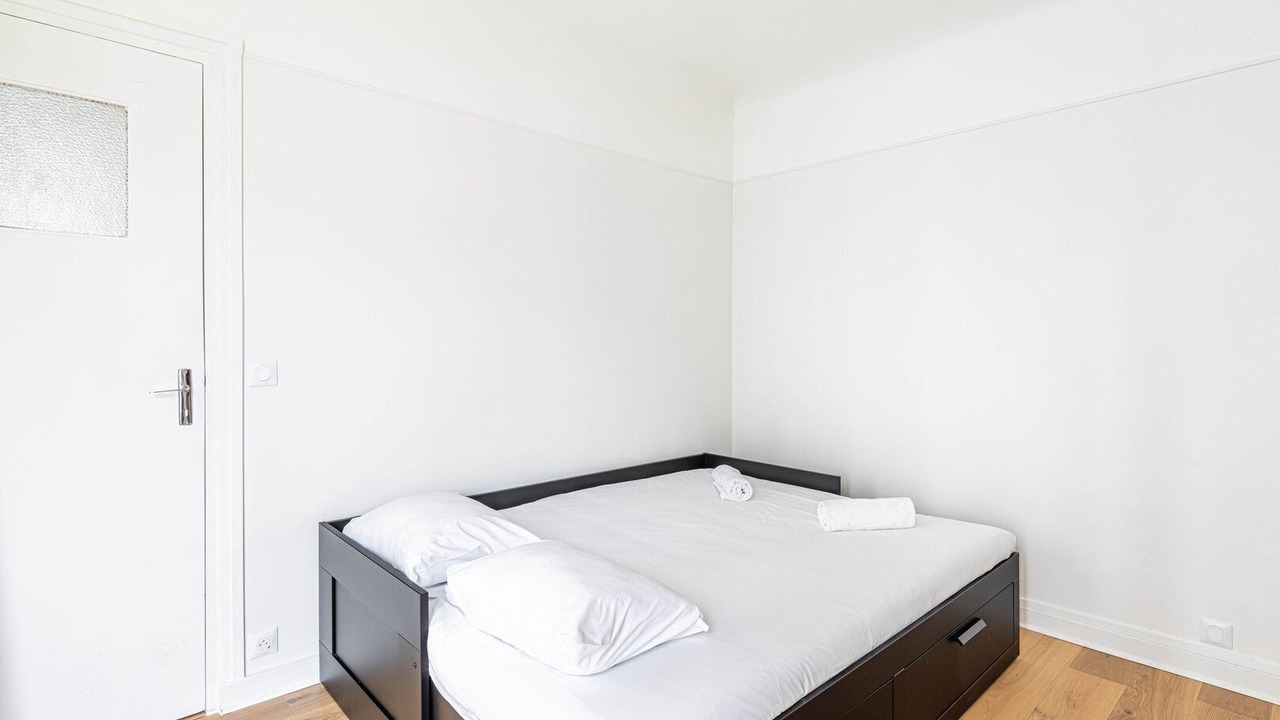 Photo of Bedroom in Saint-Lambert