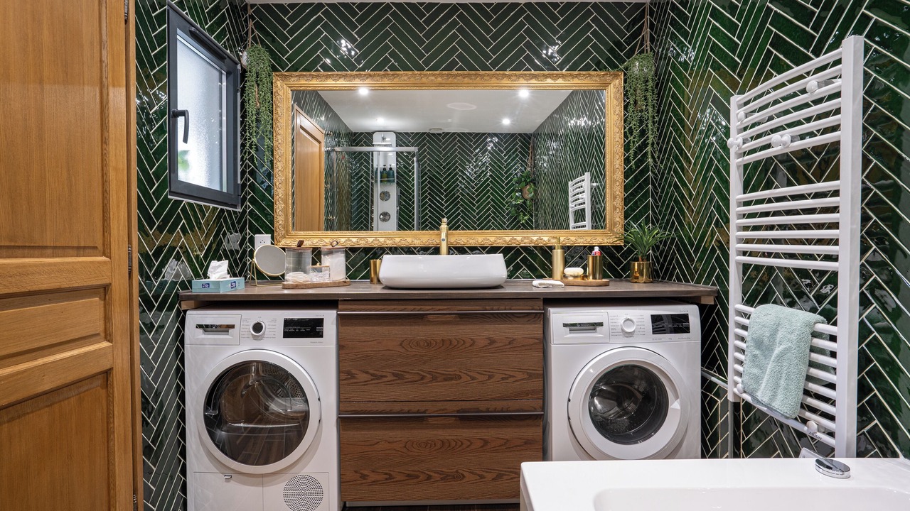 Photo of Bathroom in Les Puces de Saint-Ouen