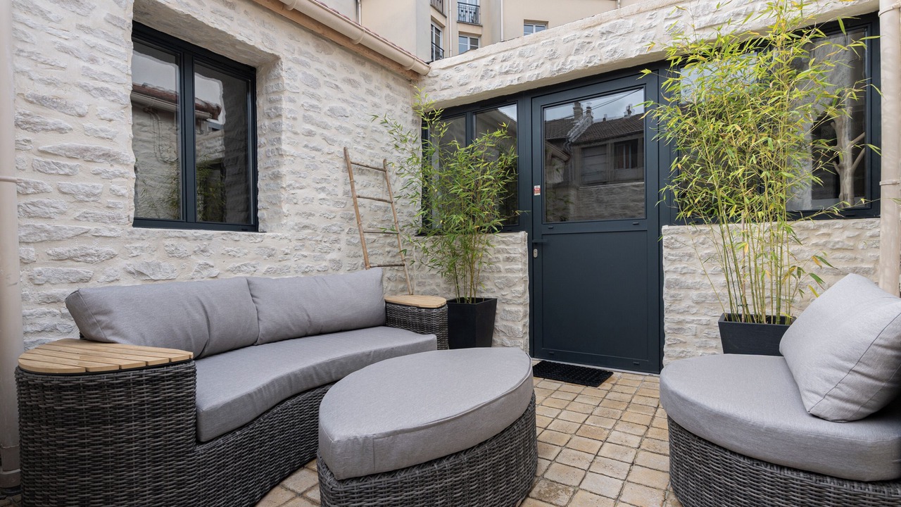 Photo of Patio Balcony in Les Puces de Saint-Ouen