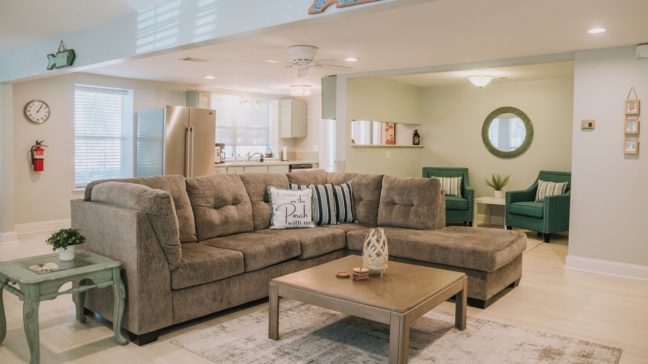 Photo of Bedroom in Ocean Springs